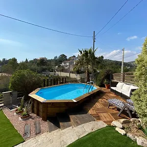 Сasa de vacaciones Amazing Close To Sitges, Jacuzzi, Swimming Pool & Exellent Views, Olivella
