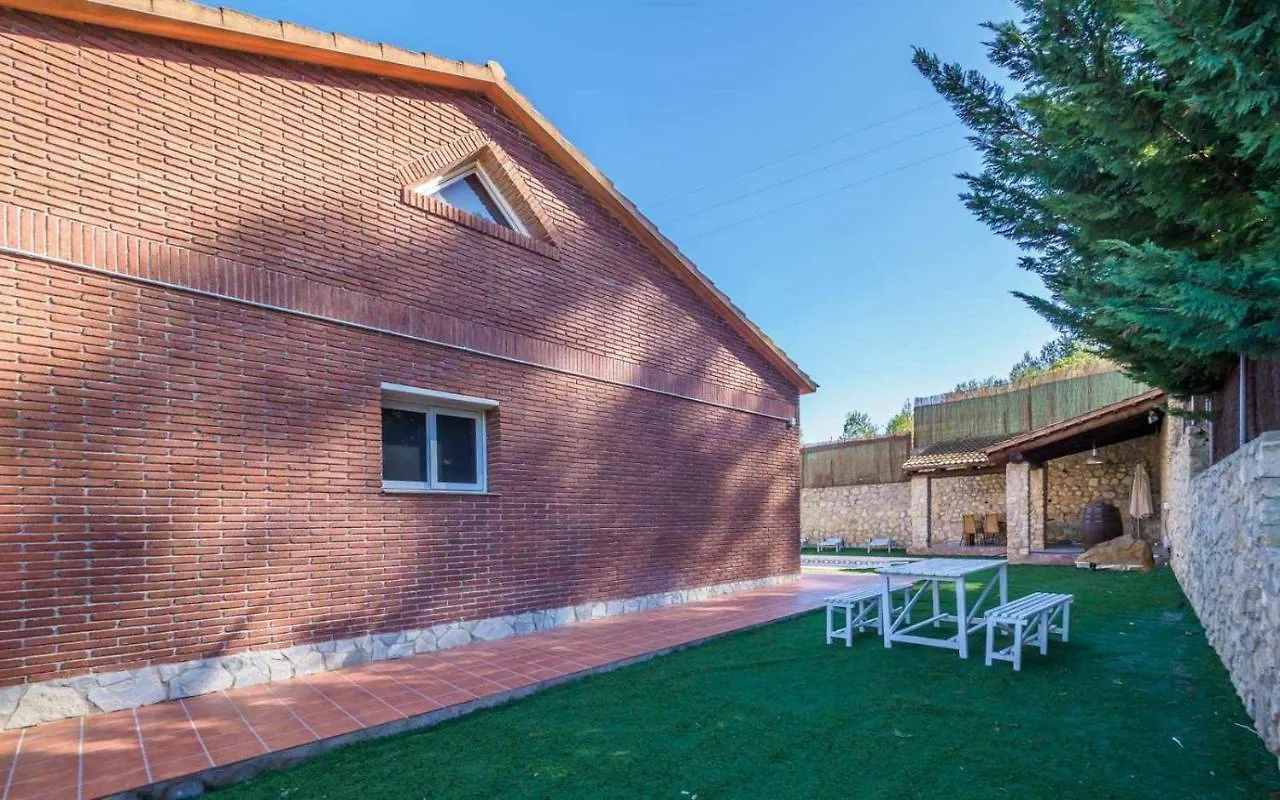 Holiday home Mas Mestre Con Una Capacidad De 6 A 8 Huespedes Cerca De Sitges Olivella